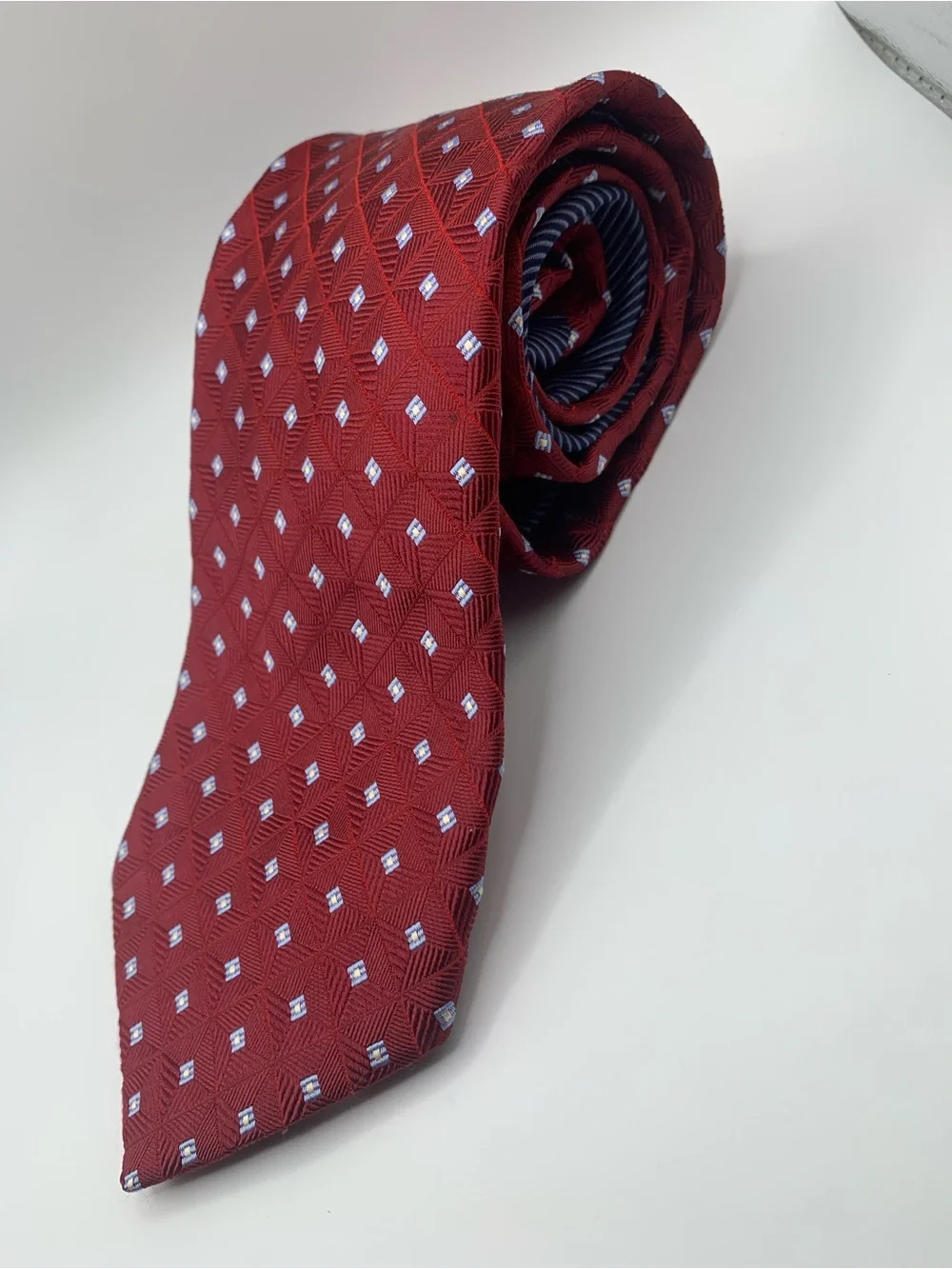 TOMMY HILFIGER Men's Burgundy Geometric Silk Tie